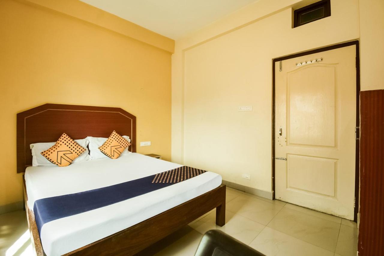 Spot On 74793 Hotel Sai Sudha 普里 外观 照片