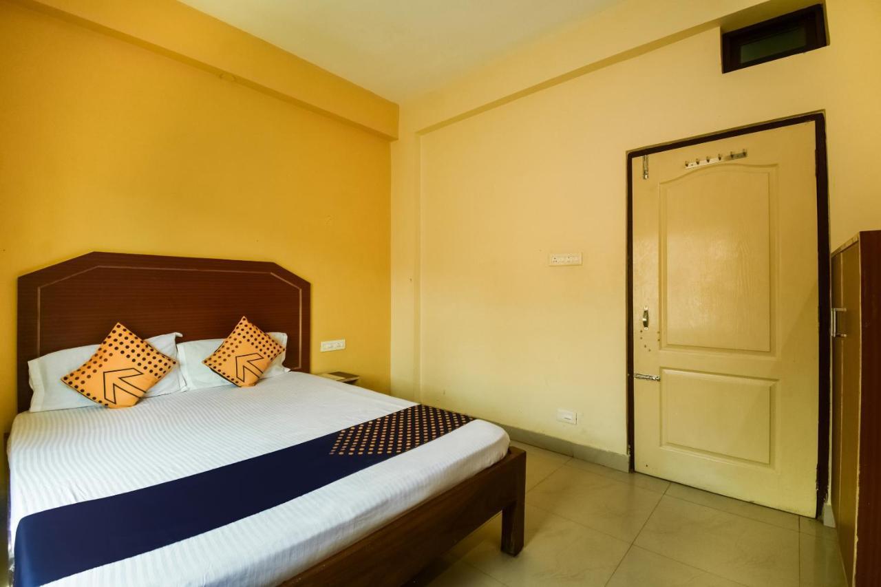 Spot On 74793 Hotel Sai Sudha 普里 外观 照片