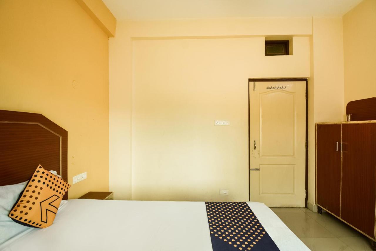 Spot On 74793 Hotel Sai Sudha 普里 外观 照片